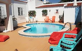 Villa Quica, Heated Pool